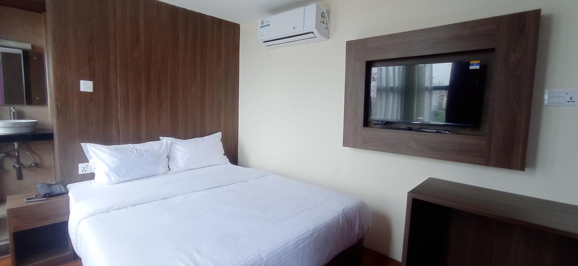 Hotel Aerolink Kathmandu Exteriör bild